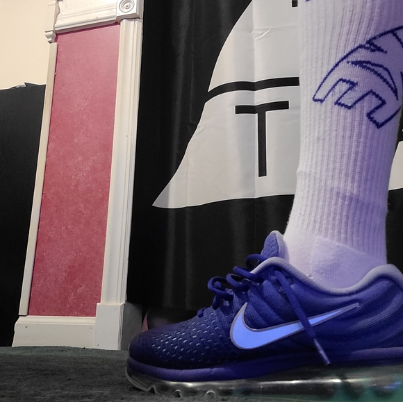 Shoes - Picture 6 of 13